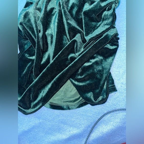 Guberry Emerald Mini Dress (Small) - Picture 7 of 9